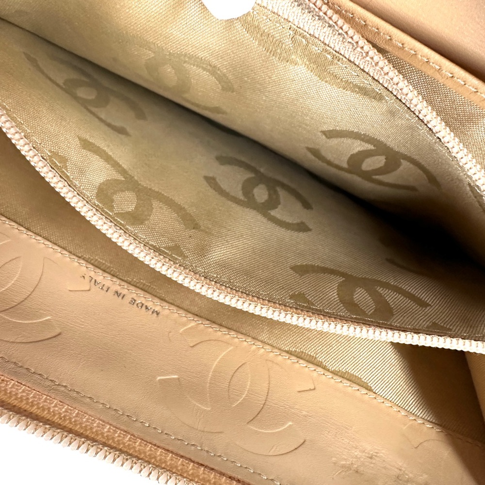 Chanel Cambon Wallet Organizer - Picture 8 of 16